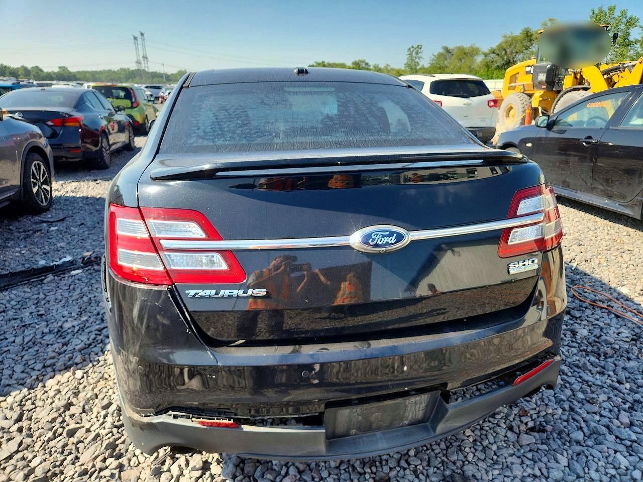 1FAHP2KT8FG156469 · 2015 FORD TAURUS · 6/13