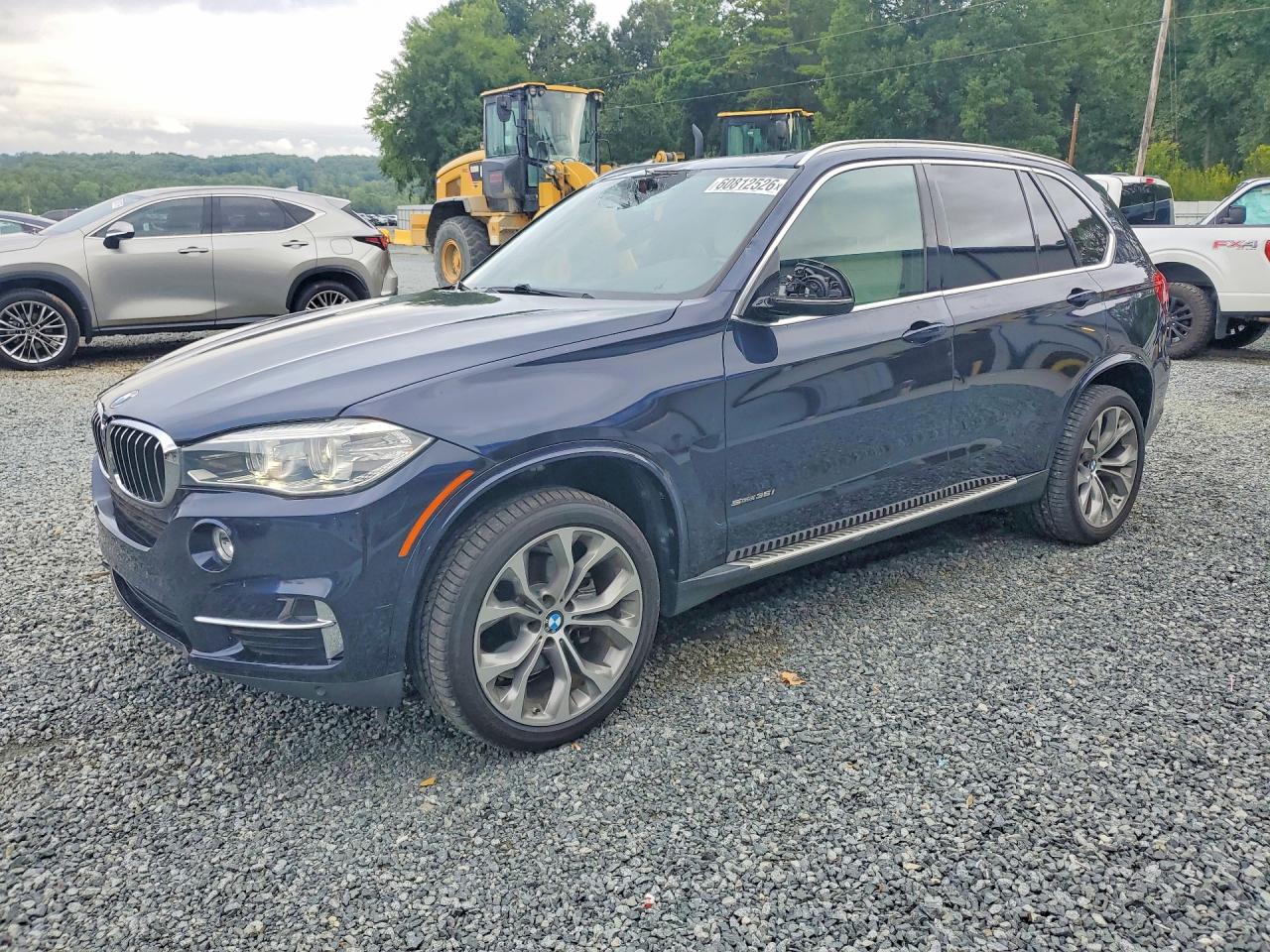 5UXKR2C56J0X10439 · 2018 BMW X5