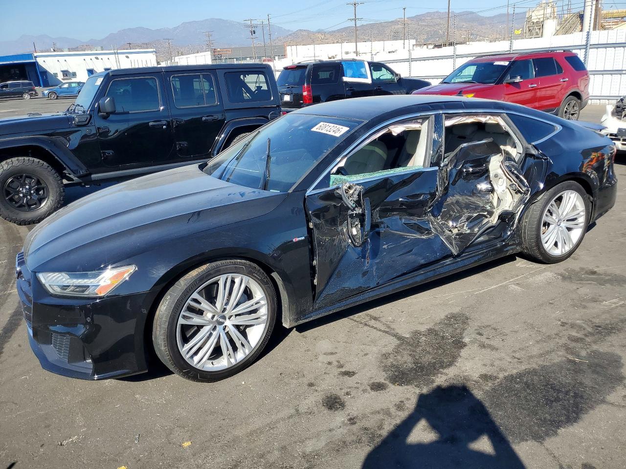 WAUU2AF2XKN032953 · 2019 AUDI A7