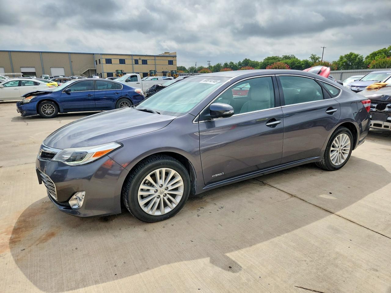 4T1BD1EB4EU027128 · 2014 TOYOTA AVALON HYBRID