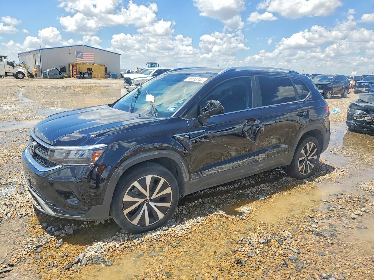 2022 VOLKSWAGEN TAOS