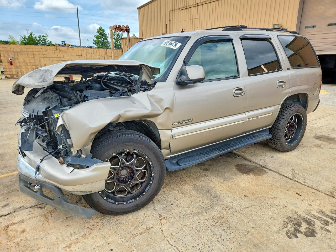 1GNEK13Z42R236303 · 2002 CHEVROLET TAHOE