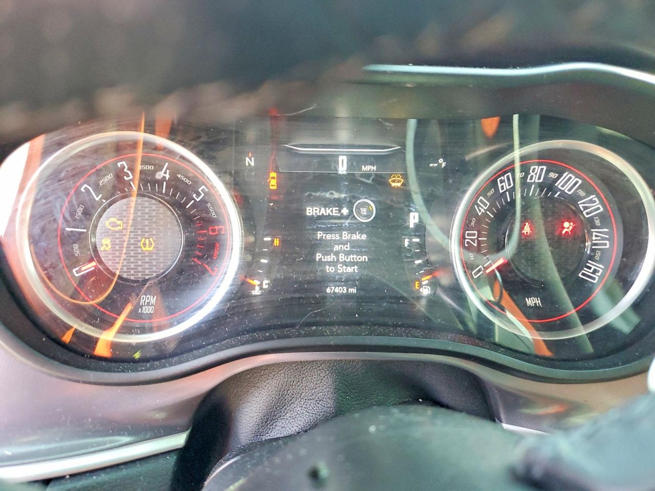 2C3CDZBT9KH545565 · 2019 DODGE CHALLENGER · 9/13