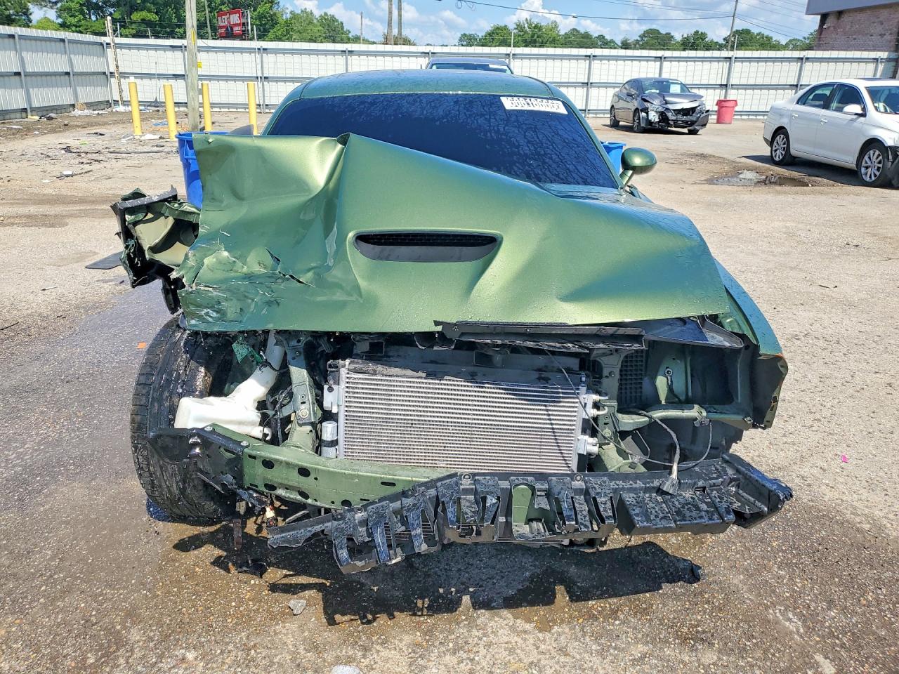 2C3CDZBT9KH545565 · 2019 DODGE CHALLENGER · 5/13