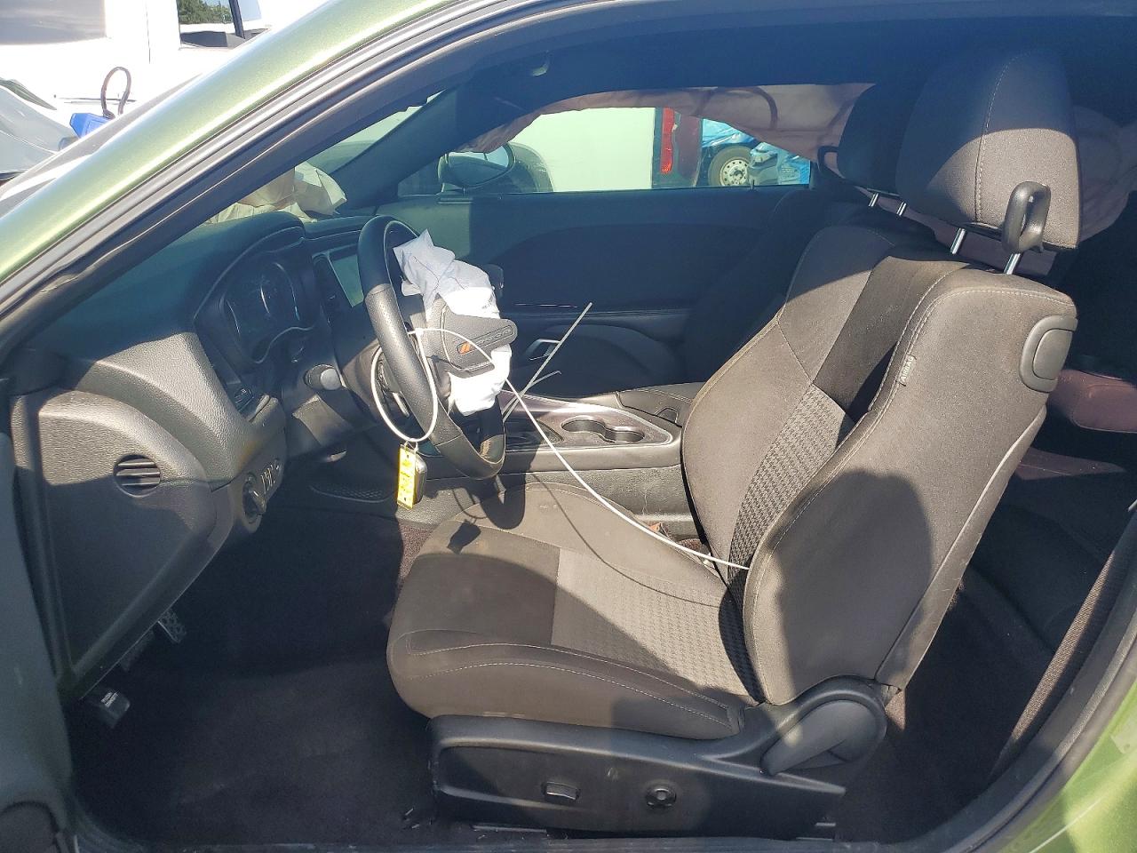 2C3CDZBT9KH545565 · 2019 DODGE CHALLENGER · 7/13