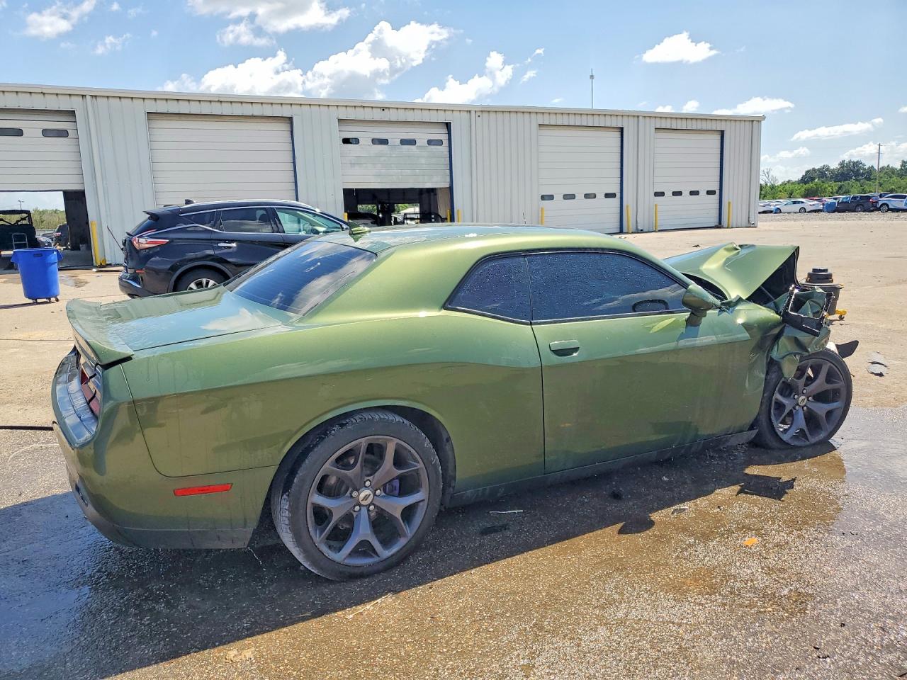 2C3CDZBT9KH545565 · 2019 DODGE CHALLENGER · 3/13