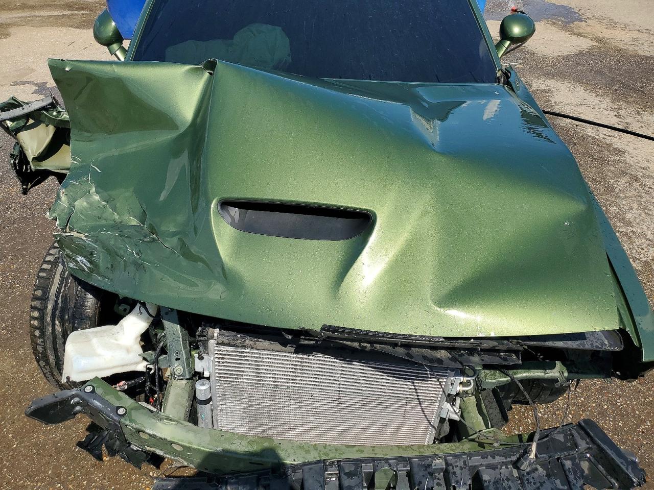 2C3CDZBT9KH545565 · 2019 DODGE CHALLENGER · 11/13