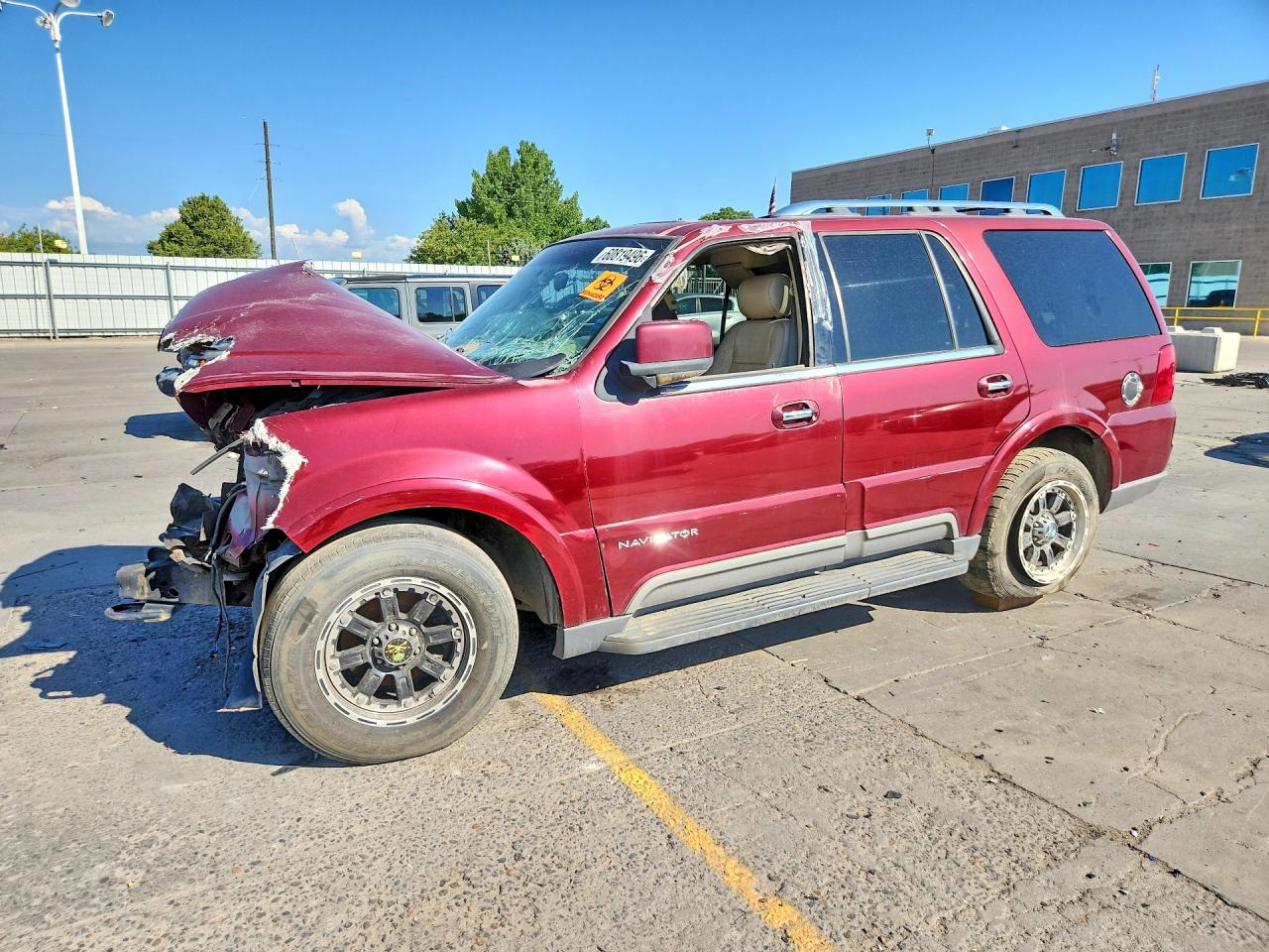 5LMFU28R84LJ27654 · 2004 LINCOLN NAVIGATOR