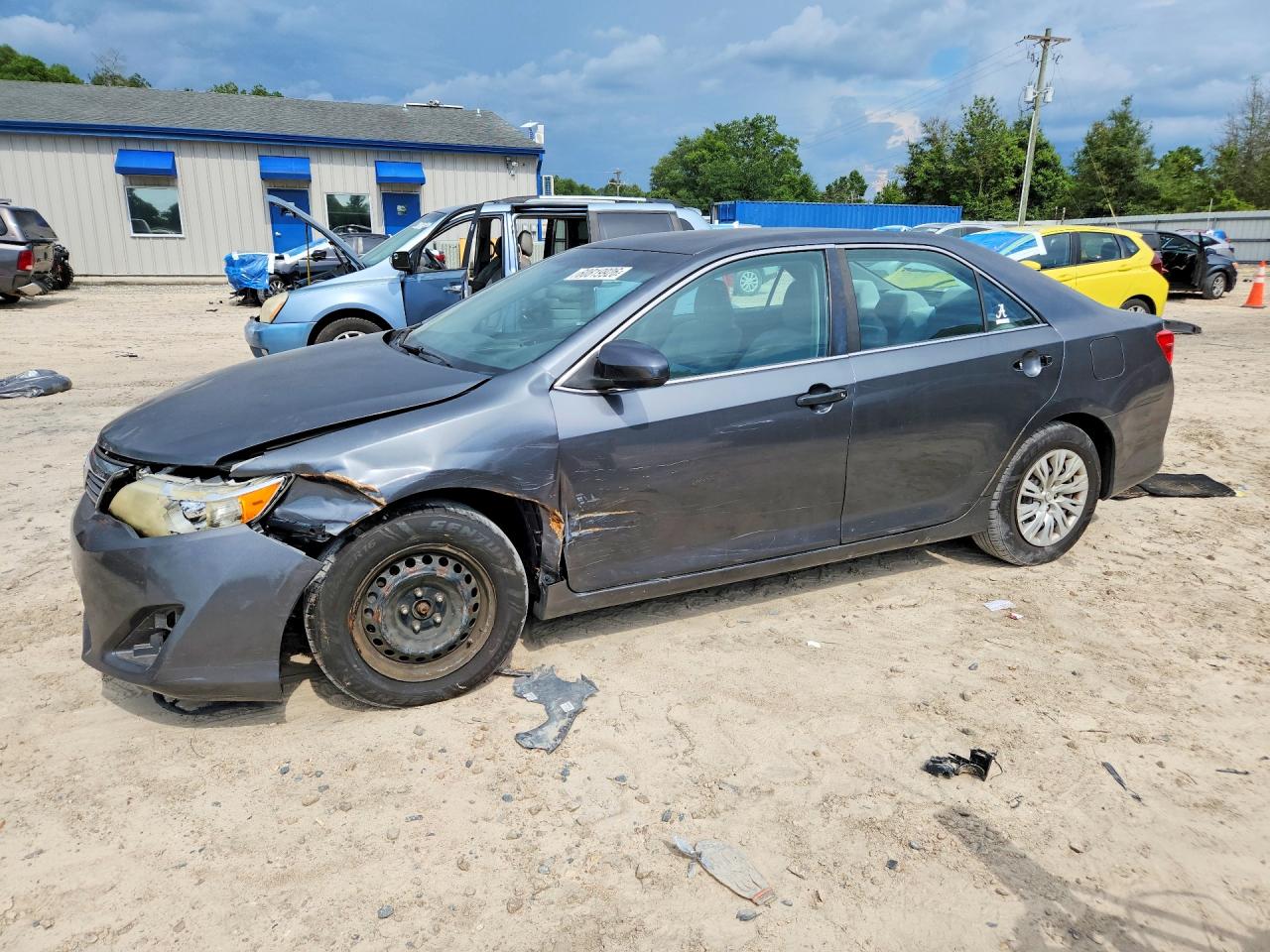 4T1BF1FK1CU542142 · 2012 TOYOTA CAMRY