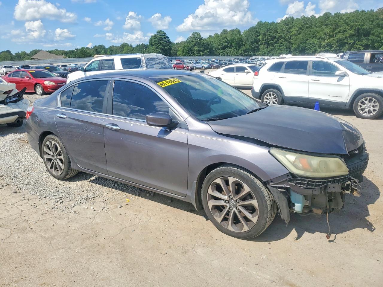 1HGCR2F57FA014189 · 2015 HONDA ACCORD · 4/12