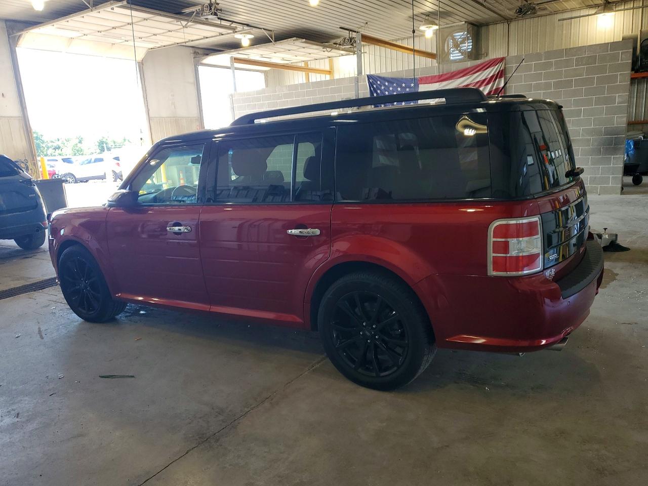 2FMHK6C81HBA06638 · 2017 FORD FLEX · 2/13