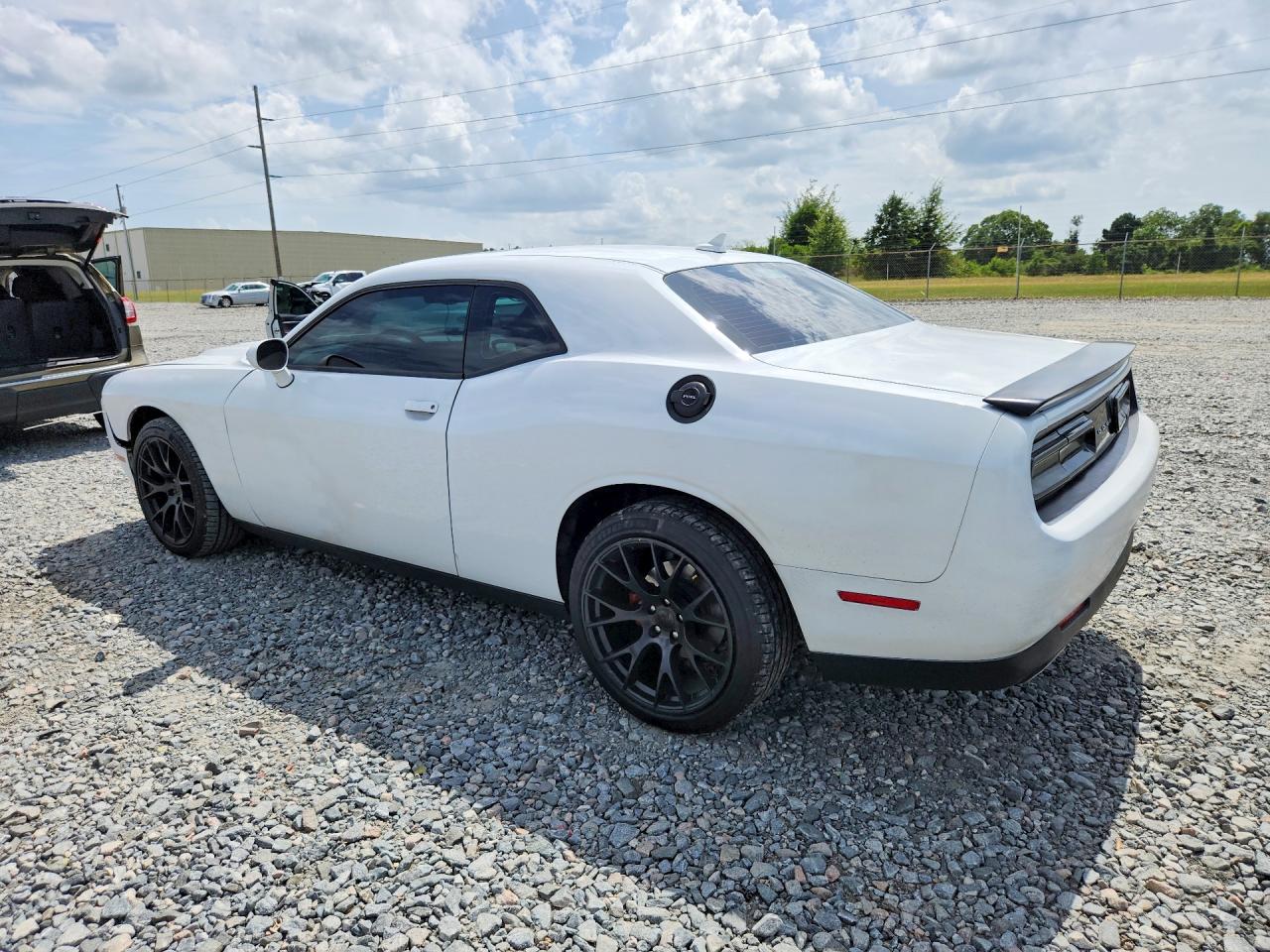 2C3CDZAG7GH166317 · 2016 DODGE CHALLENGER · 2/12