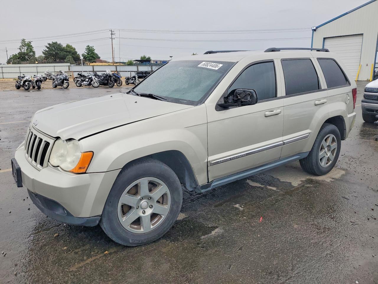 1J4PR4GKXAC130753 · 2010 JEEP GRAND CHEROKEE