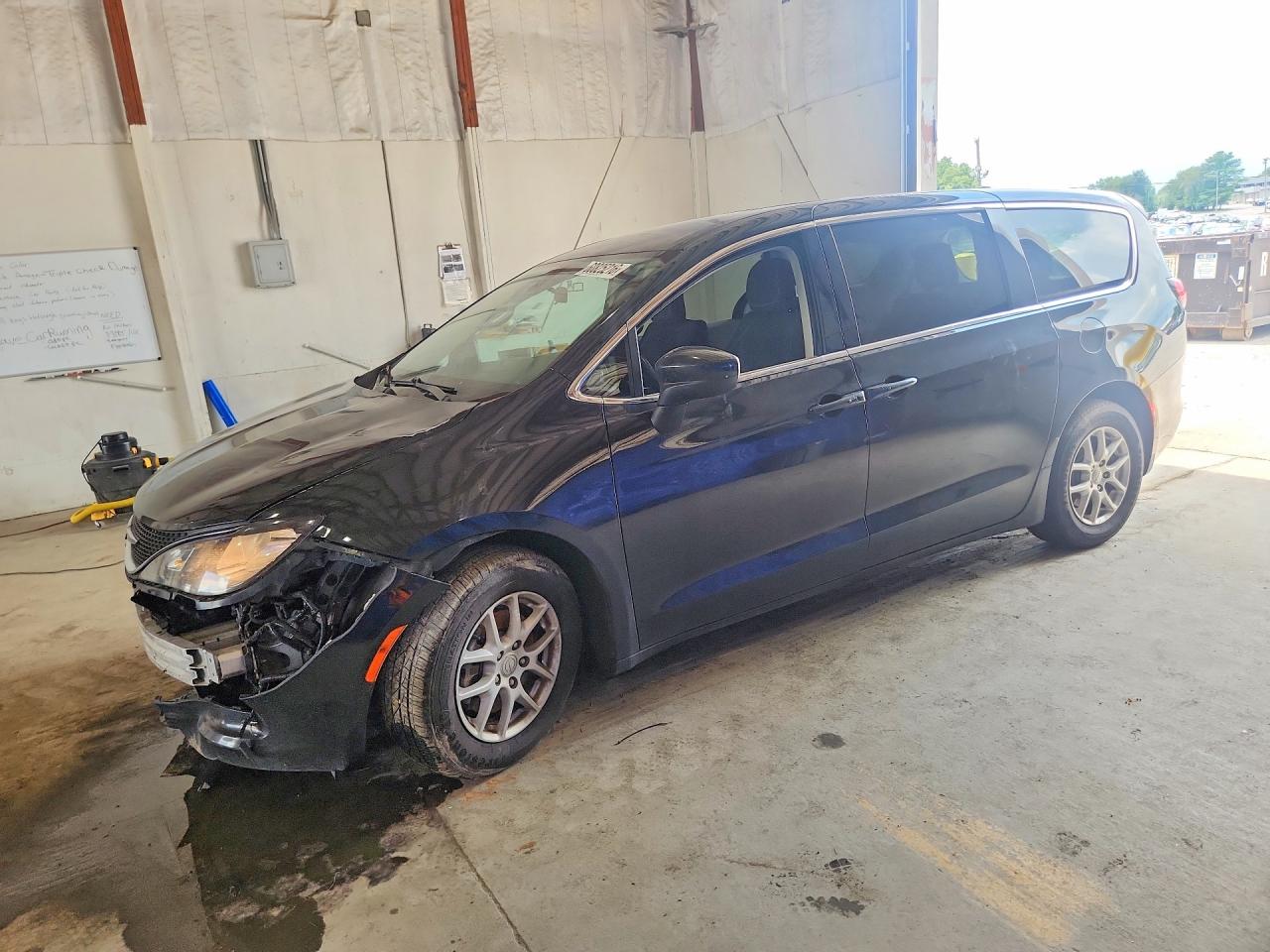 2C4RC1CG8LR283190 · 2020 CHRYSLER VOYAGER