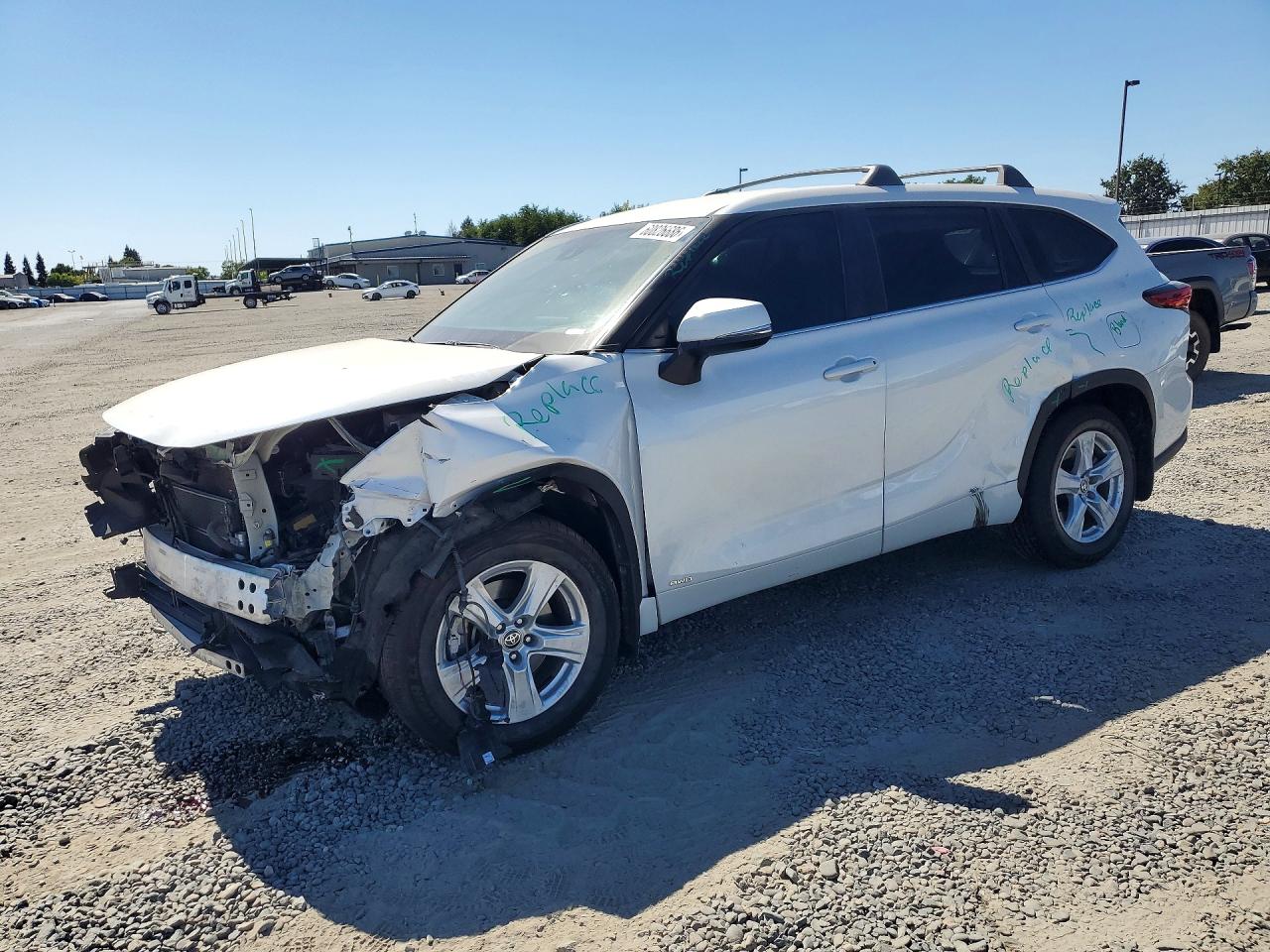 5TDBBRCH4PS133960 · 2023 TOYOTA HIGHLANDER