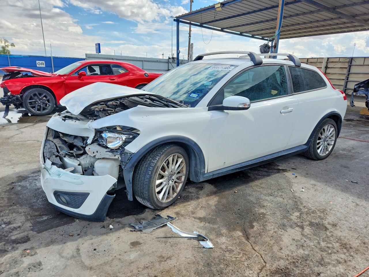 YV1672MK8B2198406 · 2011 VOLVO C30