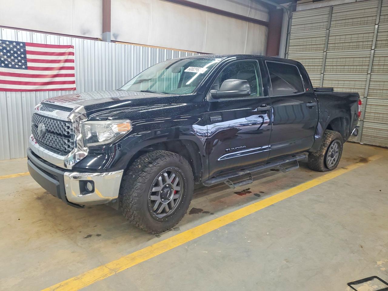 5TFDW5F12JX690002 · 2018 TOYOTA TUNDRA