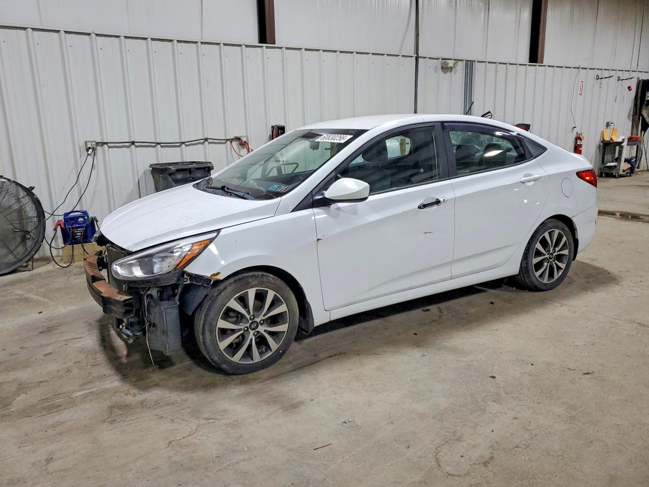 KMHCT4AE8HU253931 · 2017 HYUNDAI ACCENT