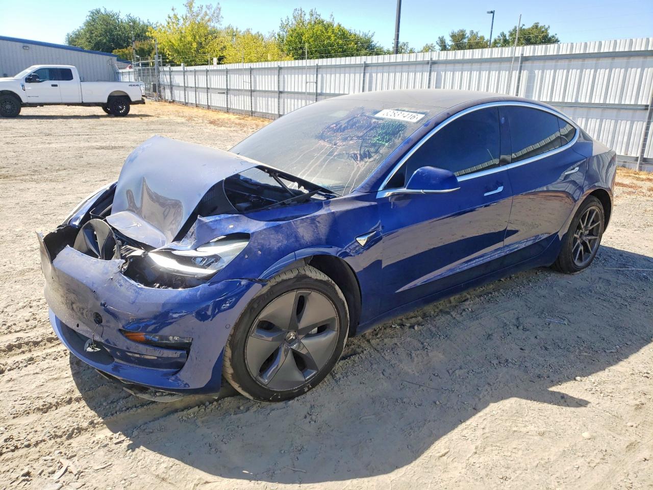5YJ3E1EAXKF436008 · 2019 TESLA MODEL 3