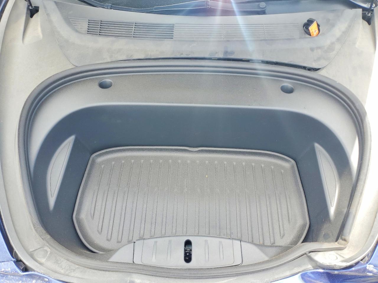 5YJ3E1EA3LF803753 · 2020 TESLA MODEL 3 · 11/12