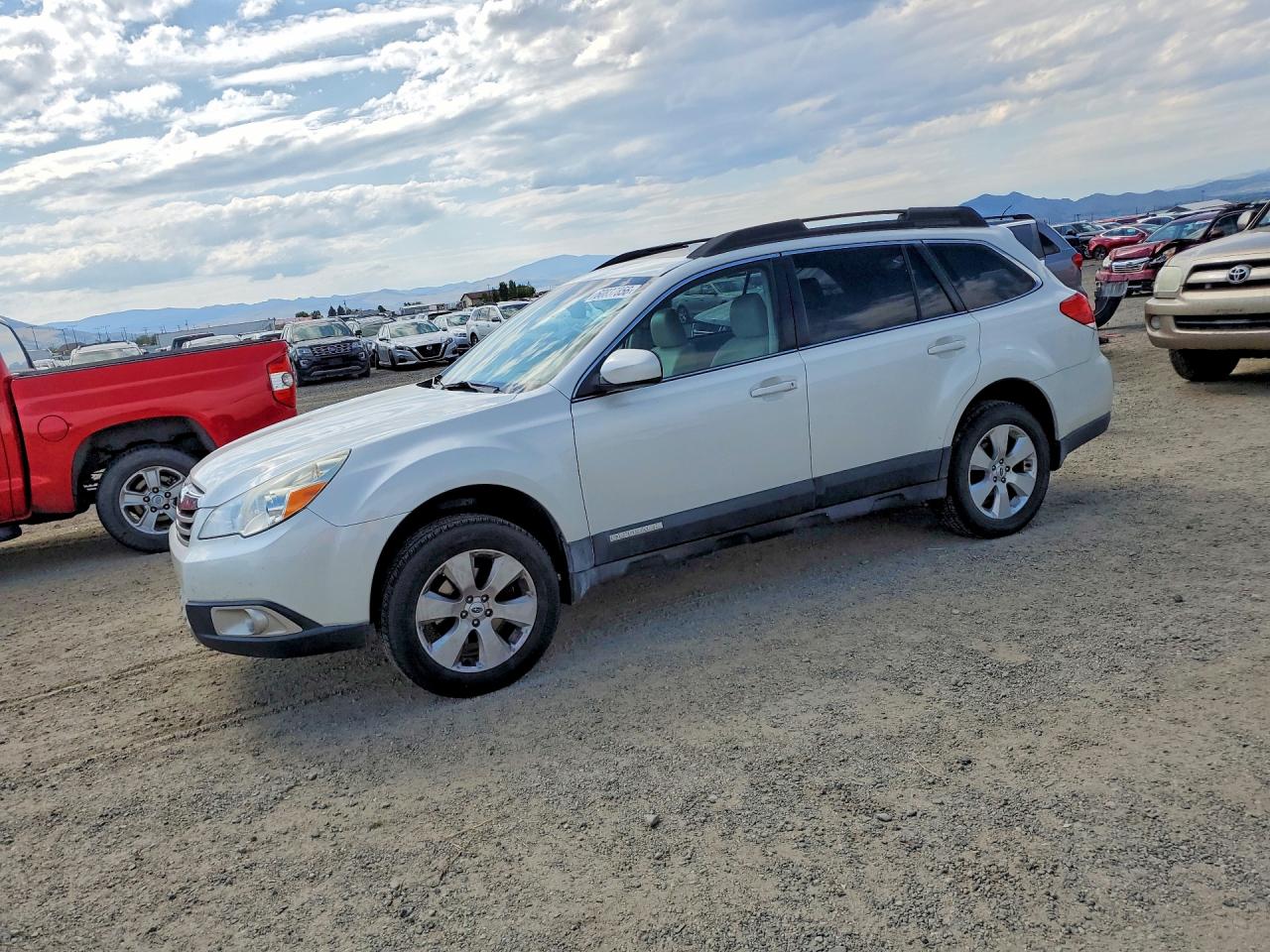 4S4BRBKC0C3234073 · 2012 SUBARU OUTBACK