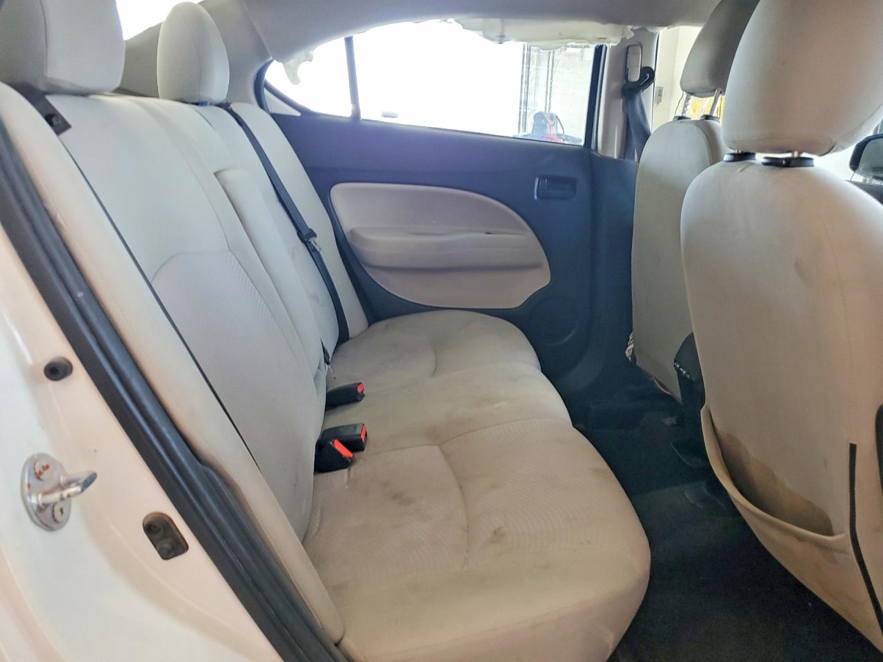 ML32F3FJ3JHF09324 · 2018 MITSUBISHI MIRAGE · 10/12