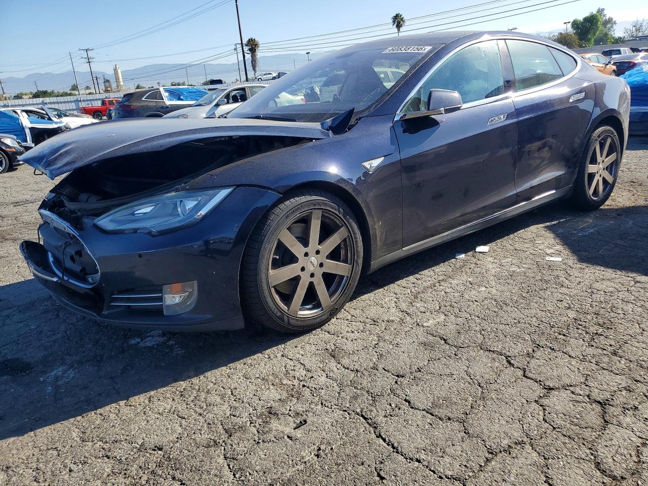 2014 TESLA MODEL S