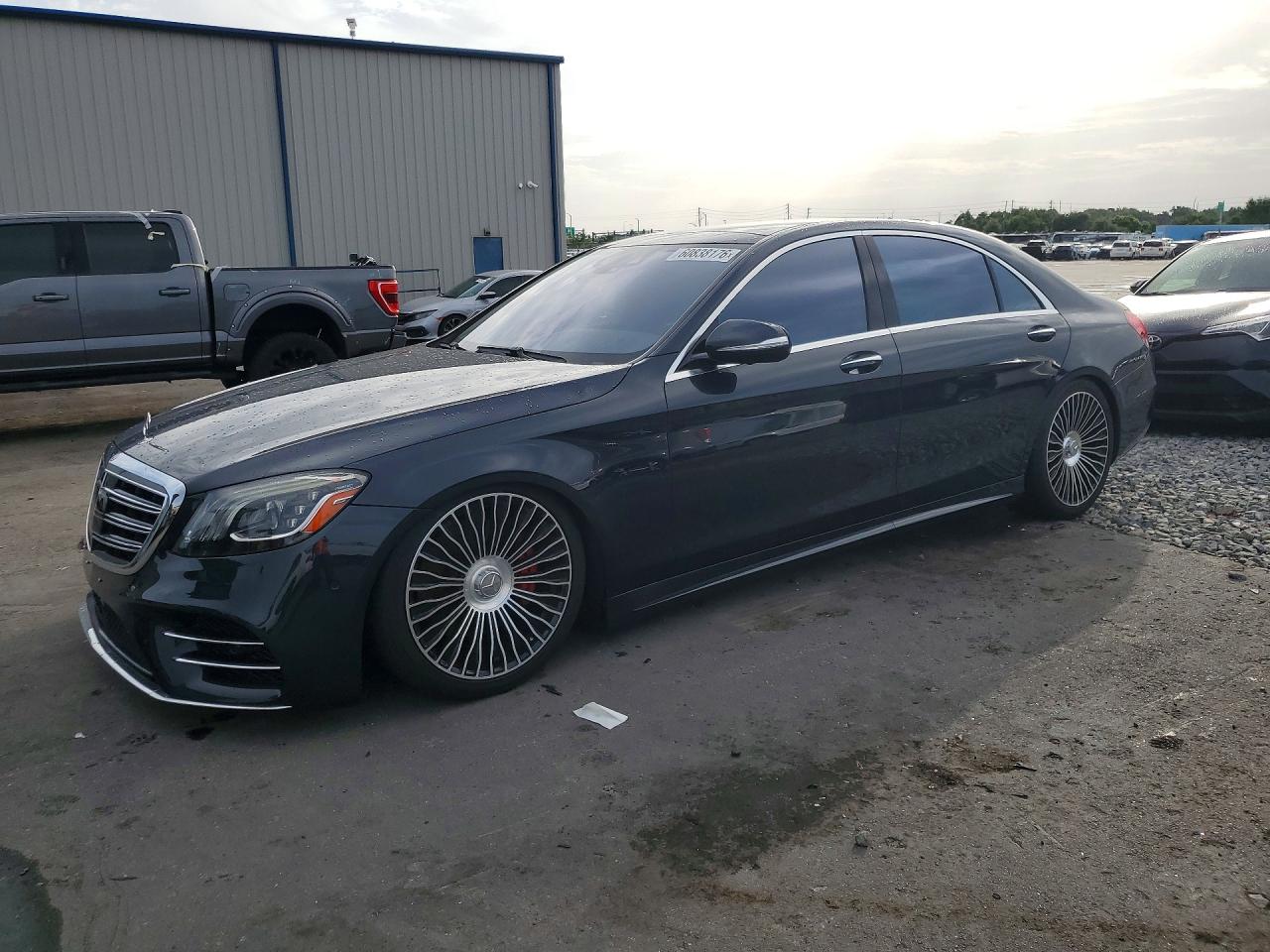 WDDUG8DB6JA397769 · 2018 MERCEDES-BENZ S