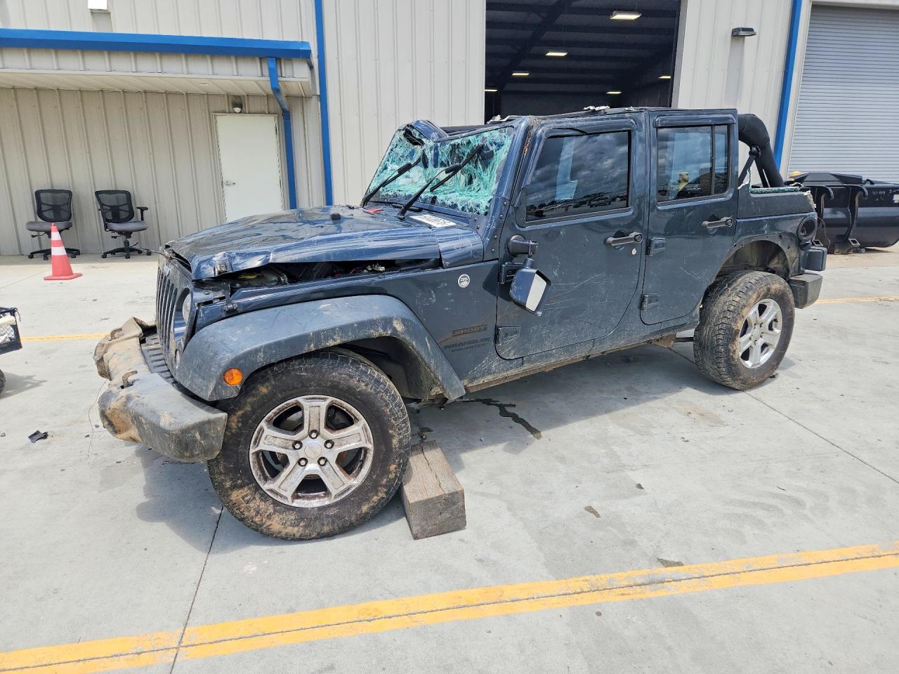 1C4BJWKGXGL331146 · 2016 JEEP WRANGLER UNLIMITED