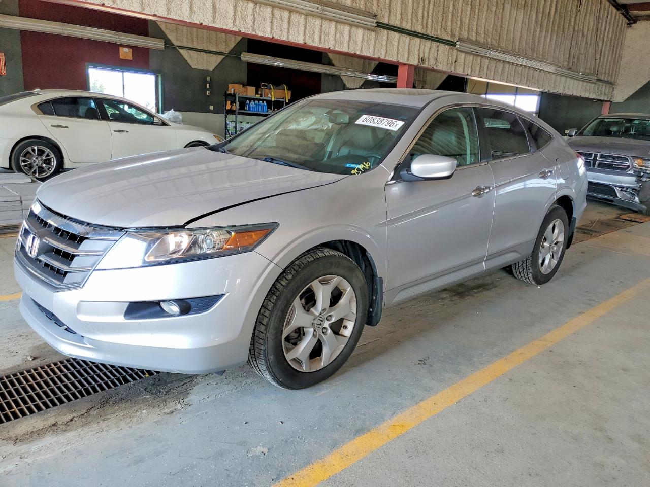 5J6TF2H54BL007990 · 2011 HONDA ACCORD CROSSTOUR
