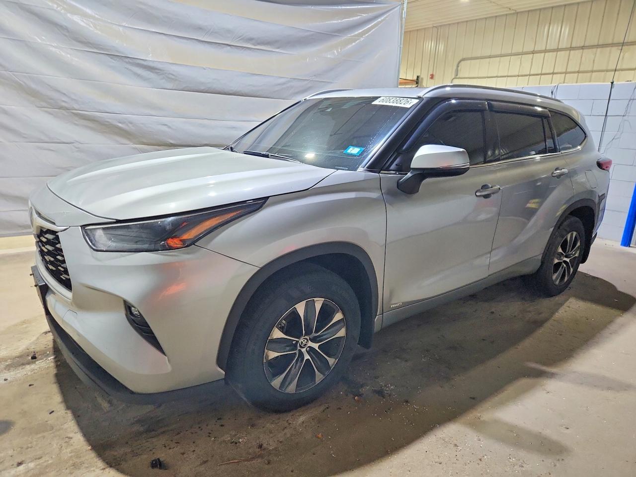 2022 TOYOTA HIGHLANDER HYBRID