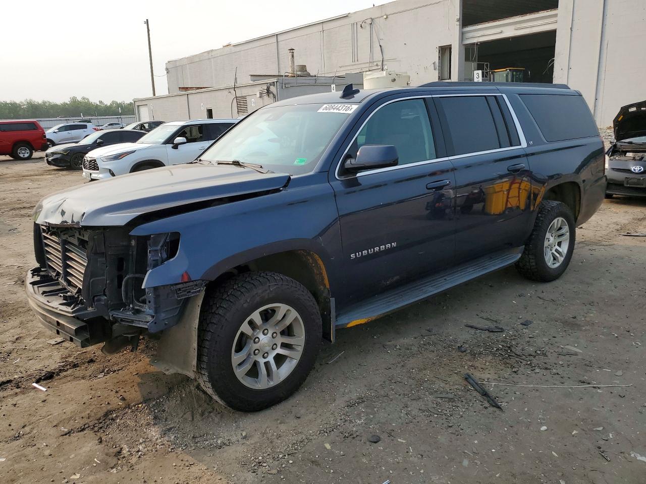 1GNSKHKC1KR247610 · 2019 CHEVROLET SUBURBAN