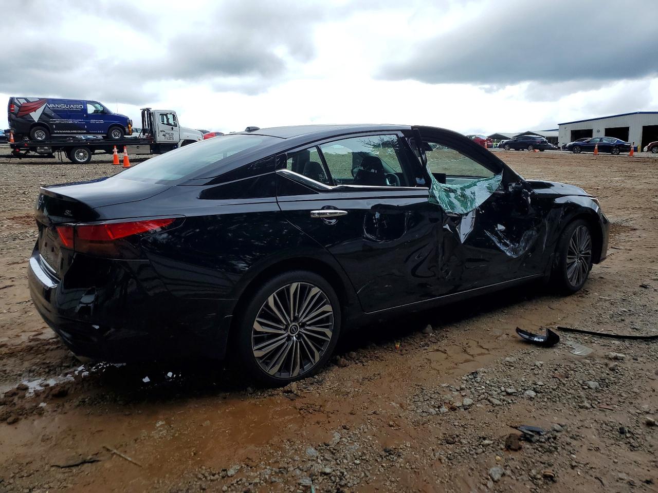 1N4BL4EV1PN330633 · 2023 NISSAN ALTIMA · 3/12