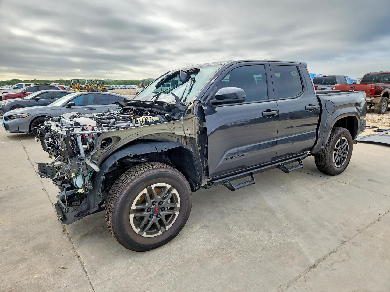 3TMLB5JN3TM257055 · 2026 TOYOTA TACOMA