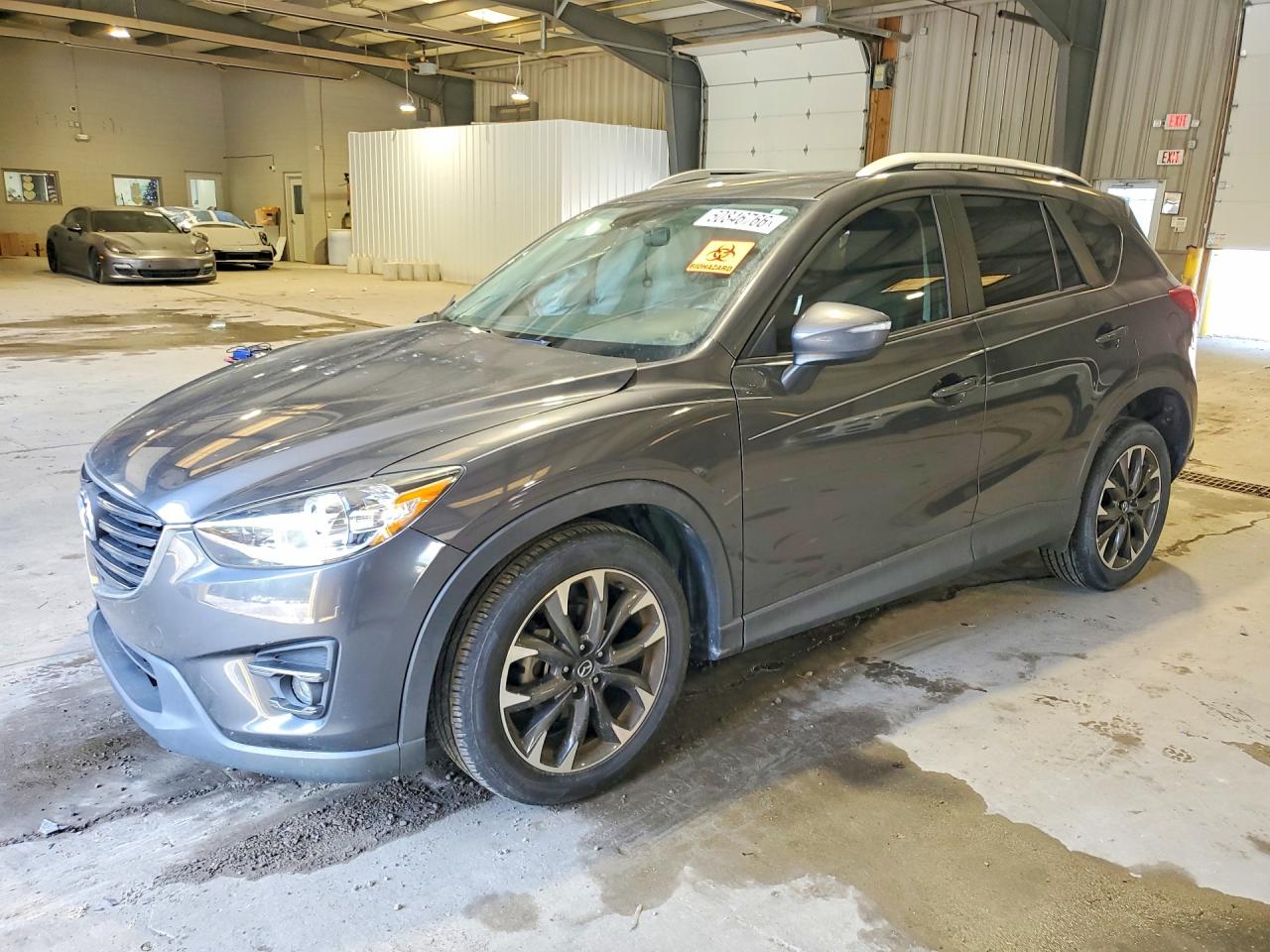 JM3KE2DY4G0868929 · 2016 MAZDA CX-5