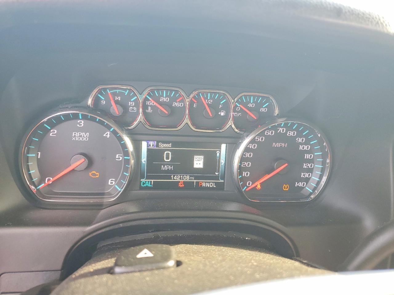 1GNSCBKC1KR399705 · 2019 CHEVROLET TAHOE · 9/13