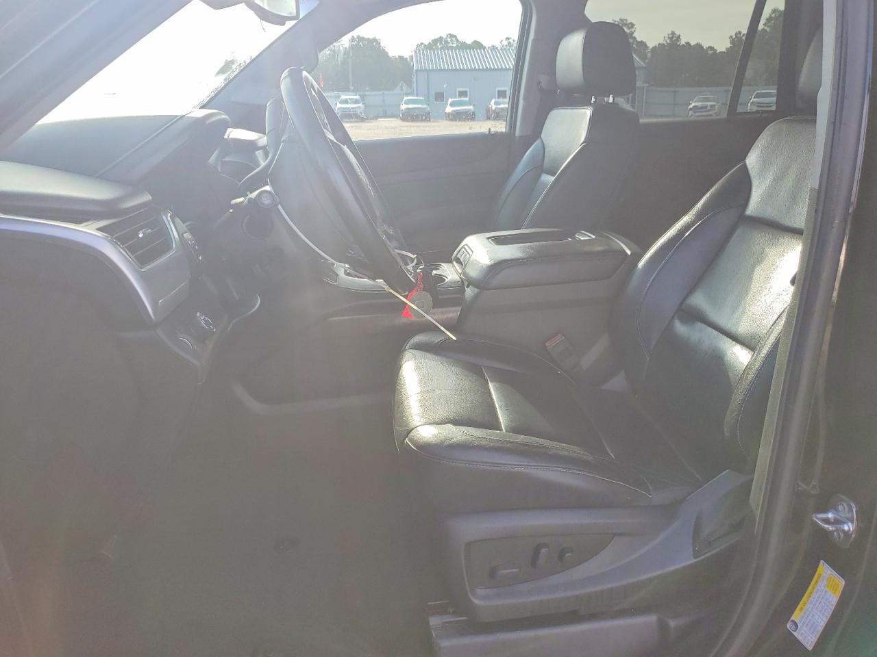 1GNSCBKC1KR399705 · 2019 CHEVROLET TAHOE · 7/13