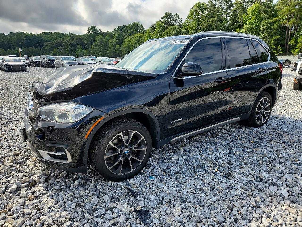 5UXKR0C56H0U53054 · 2017 BMW X5