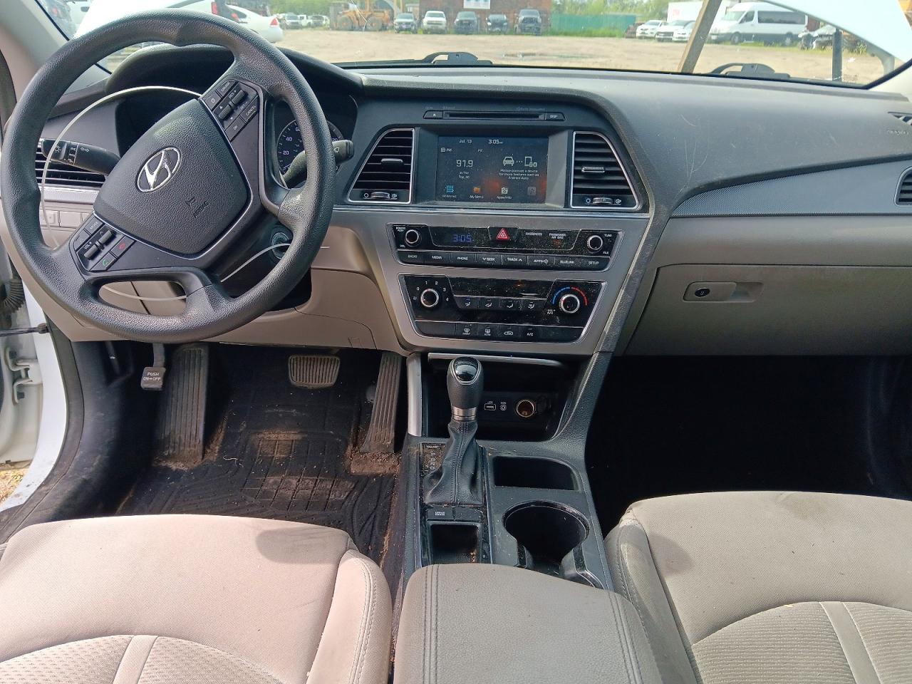 5NPE24AF3GH362170 · 2016 HYUNDAI SONATA · 8/12