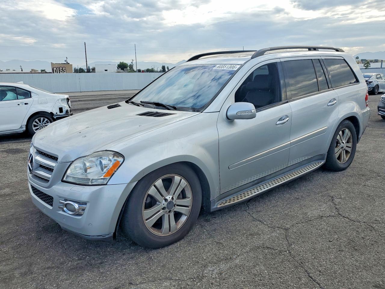 4JGBF71E38A398722 · 2008 MERCEDES-BENZ GL