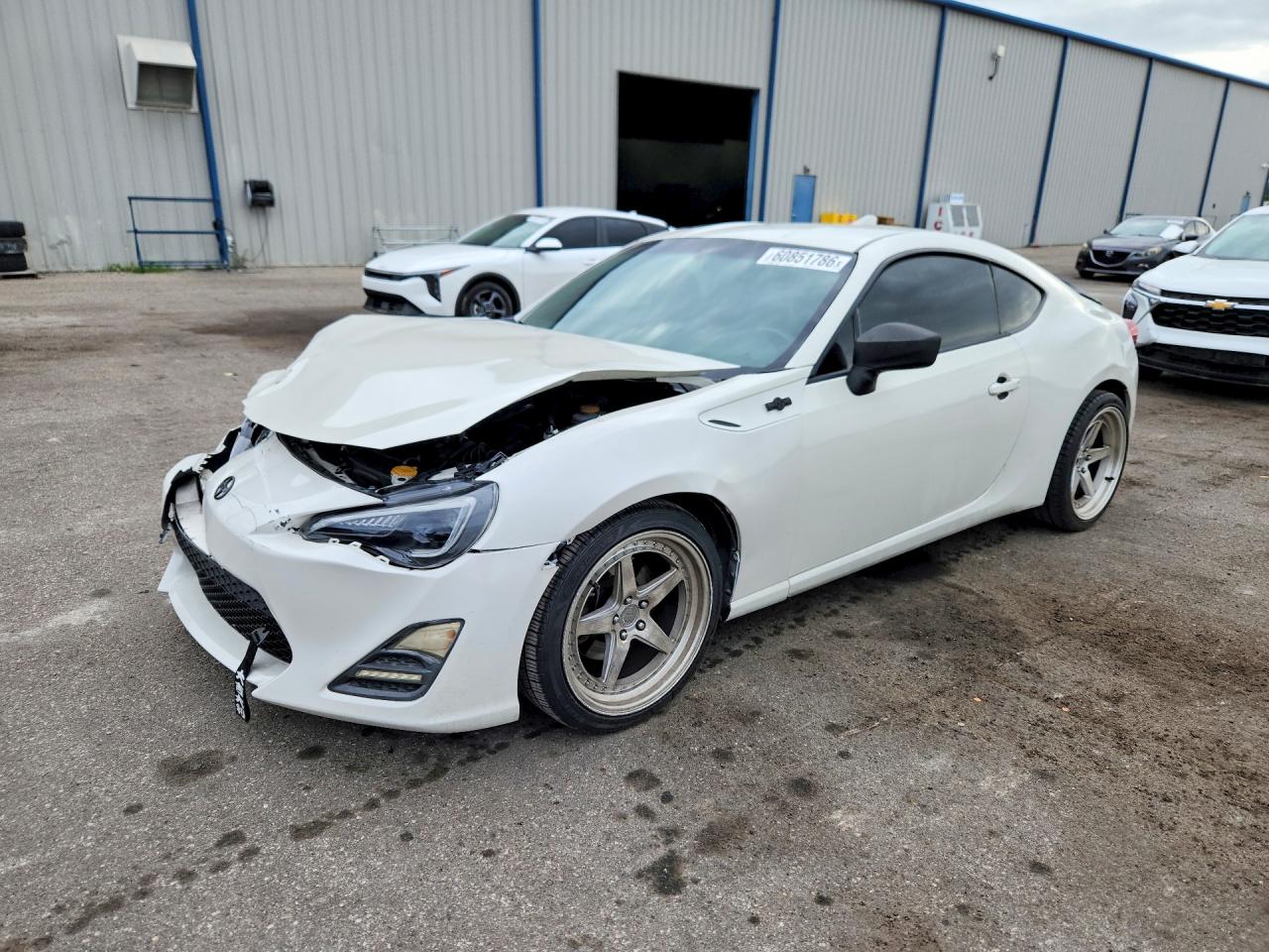 JF1ZNAA1XF8700792 · 2015 SCION FR-S
