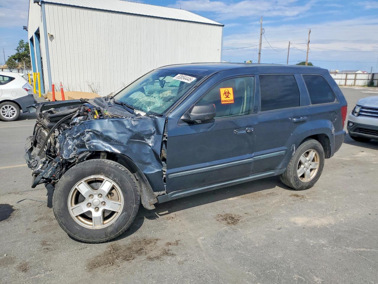 1J8GR48KX7C687040 · 2007 JEEP GRAND CHEROKEE