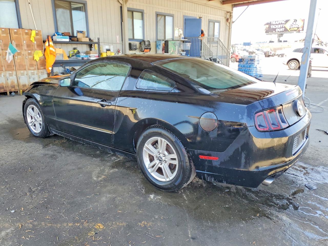 1ZVBP8AM4D5203161 · 2013 FORD MUSTANG · 2/12
