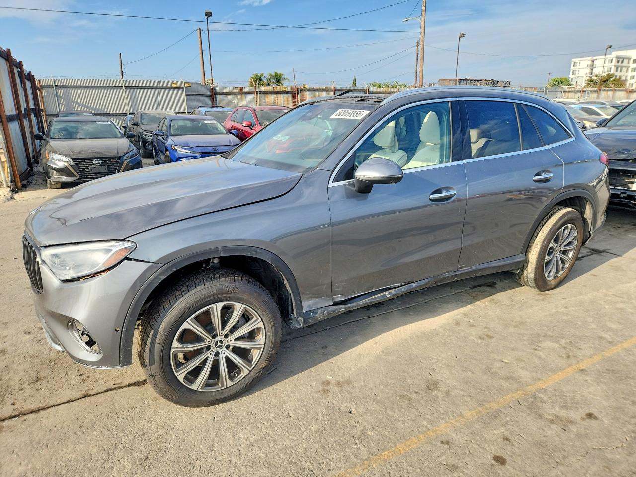 W1NKM4HB2PF023922 · 2023 MERCEDES-BENZ GLC