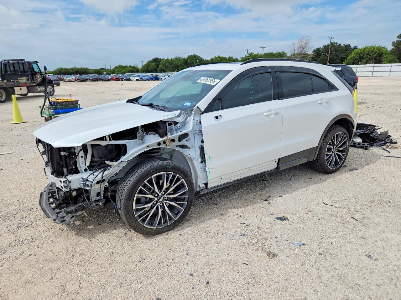 1GYFZER48RF243787 · 2024 CADILLAC XT4