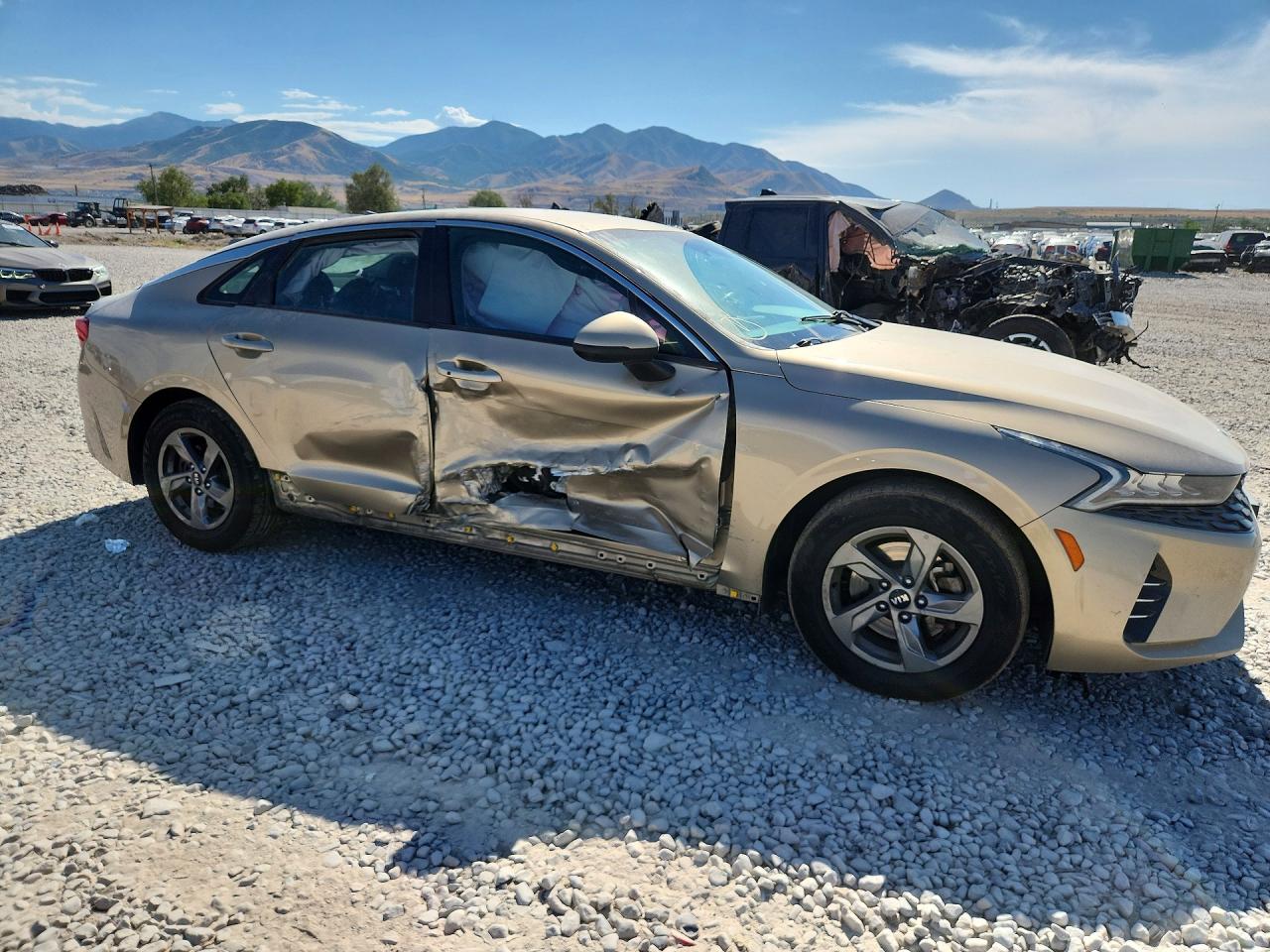 5XXG14J27MG043645 · 2021 KIA K5 · 4/12