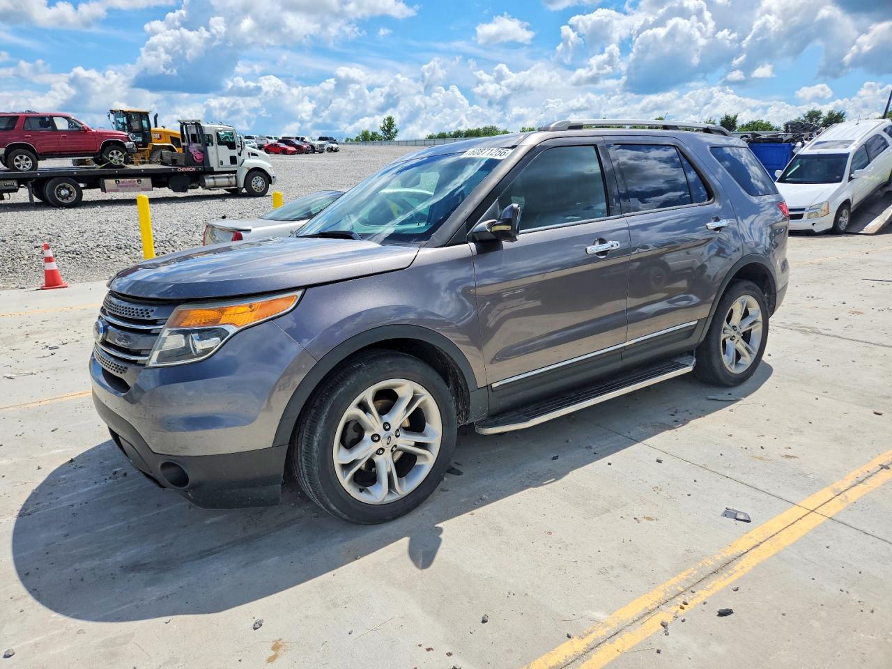 1FMHK8F8XBGA46059 · 2011 FORD EXPLORER