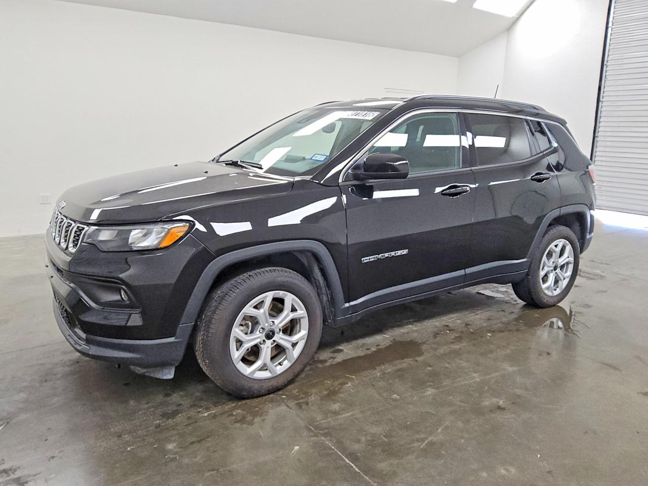 3C4NJDBN4ST575839 · 2025 JEEP COMPASS