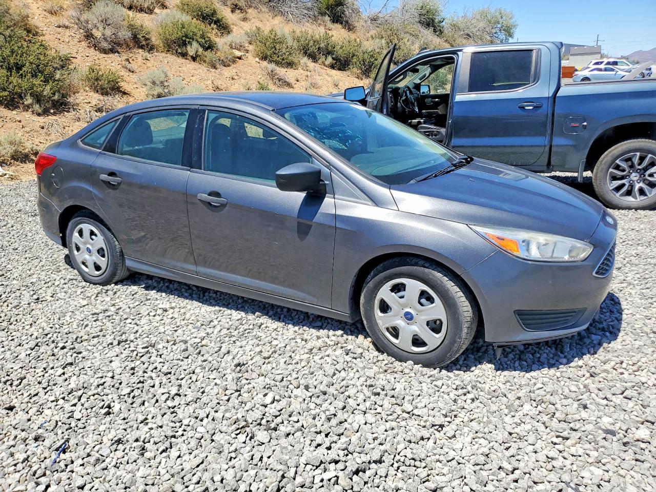 1FADP3E23HL312337 · 2017 FORD FOCUS · 4/12
