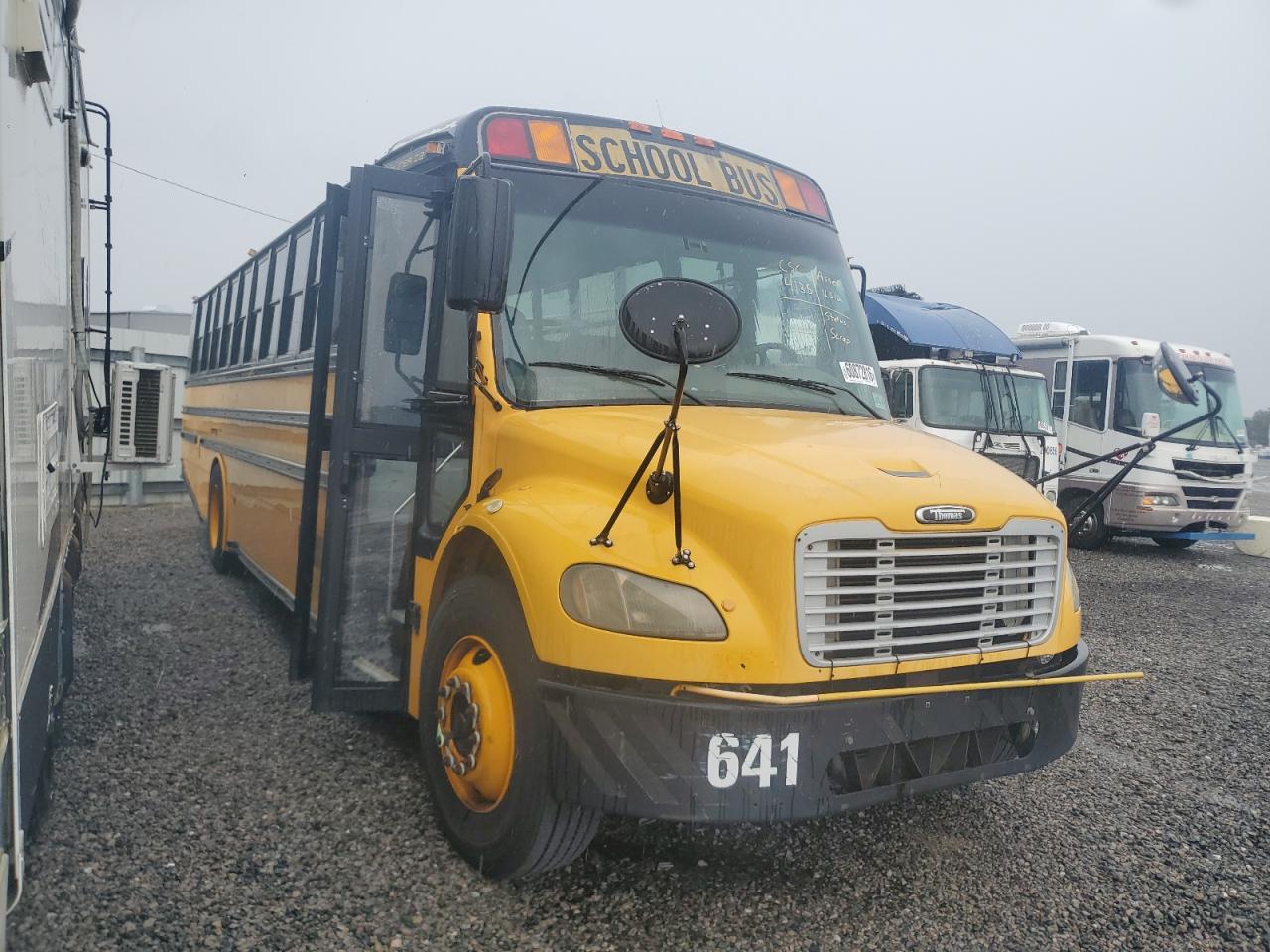 4UZABRDT39CAG2991 · 2009 FREIGHTLINER CHASSIS
